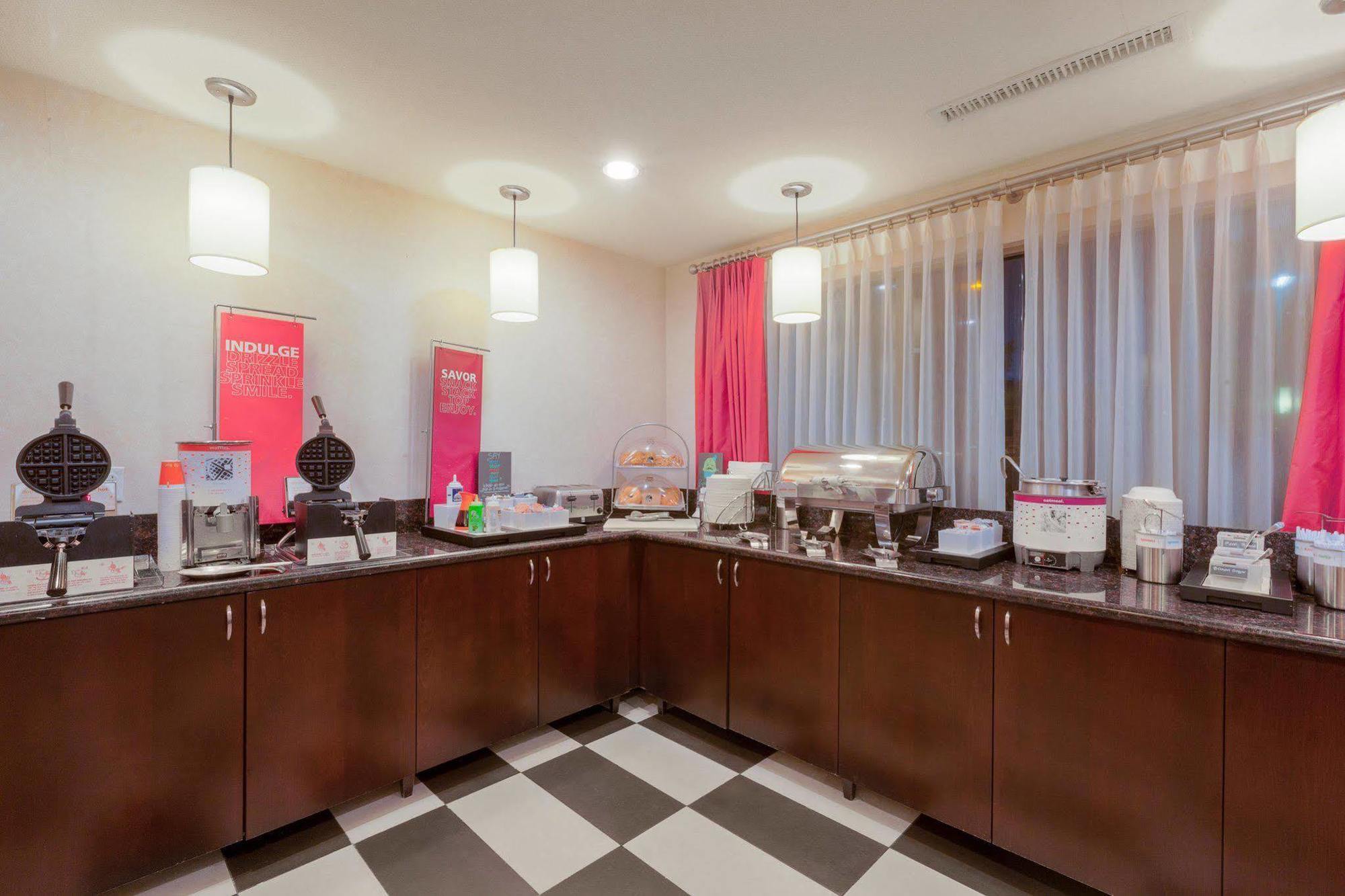 Springhill Suites By Marriott San Diego Mission Valley Dış mekan fotoğraf